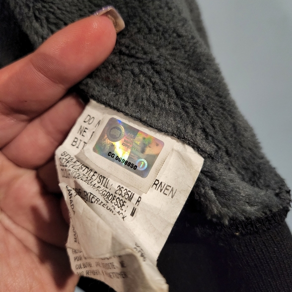 Canada Goose Tremblant Hoodie - Picture 6 of 10